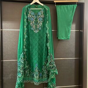 Heavily Embroidered Designer Salwar Kameez Indian Pakistani suit kurti sets